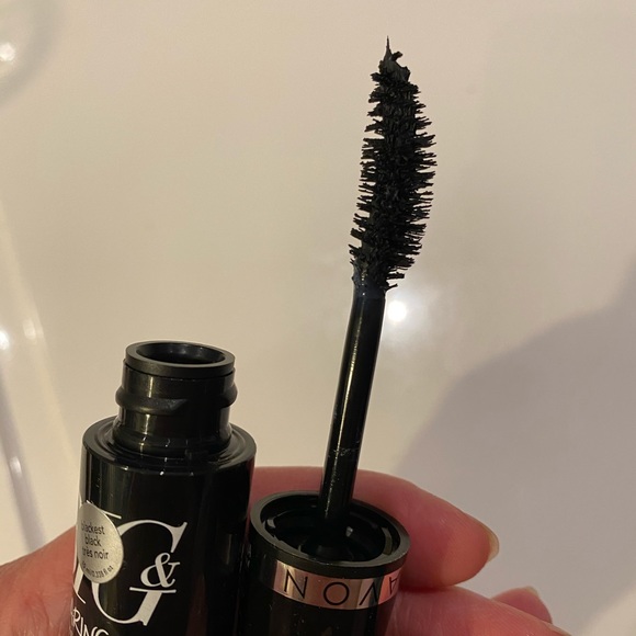Avon Mascara - Picture 2 of 6